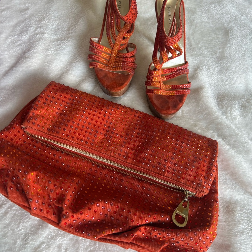 Nine West Red and Orange Clutch and Heels Set